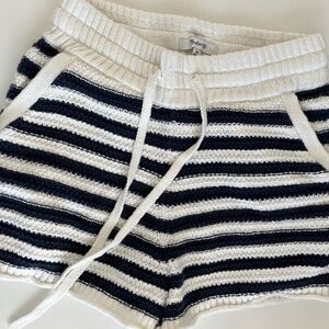 Sweater short
